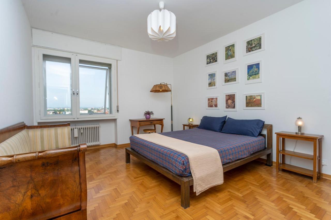 Udine Viale Venezia Huge Red Apartment Экстерьер фото